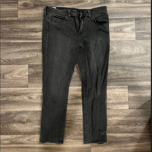 Gap Classic Straight High Rise Jeans - Picture 2 of 3